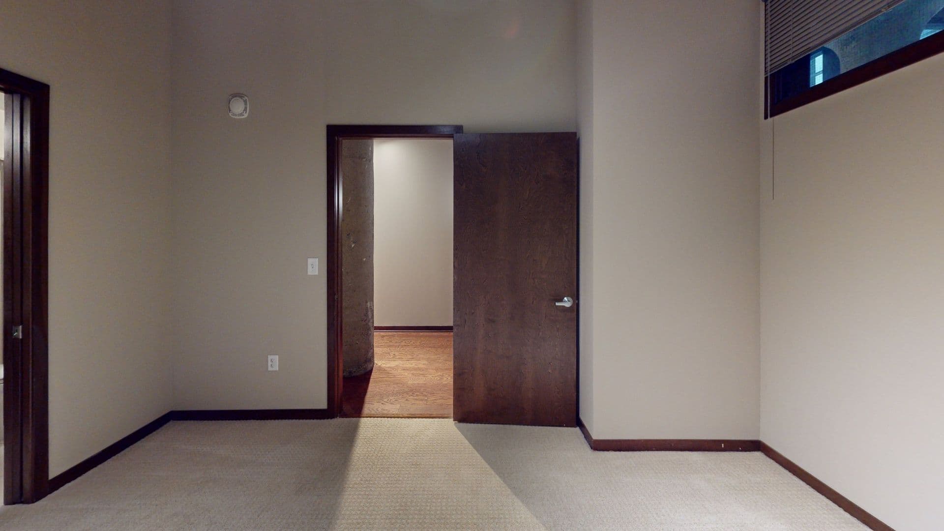Minneapolis Apartment: 730 Washington Ave N