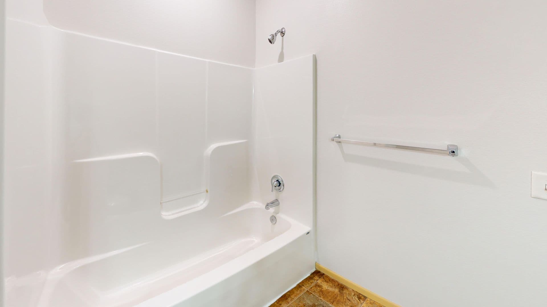 Fargo Apartment: 4751 46th St S, 4685 49th Ave S,