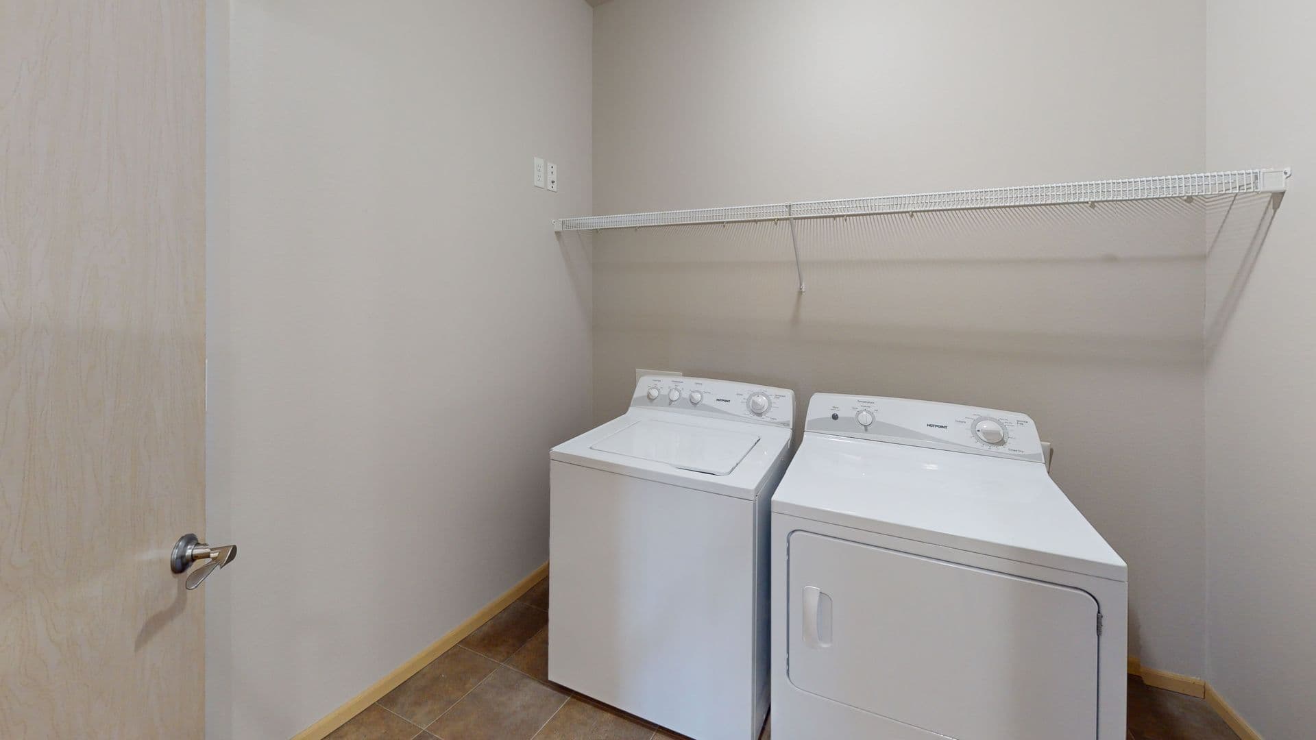 Fargo Apartment: 4751 46th St S, 4685 49th Ave S,