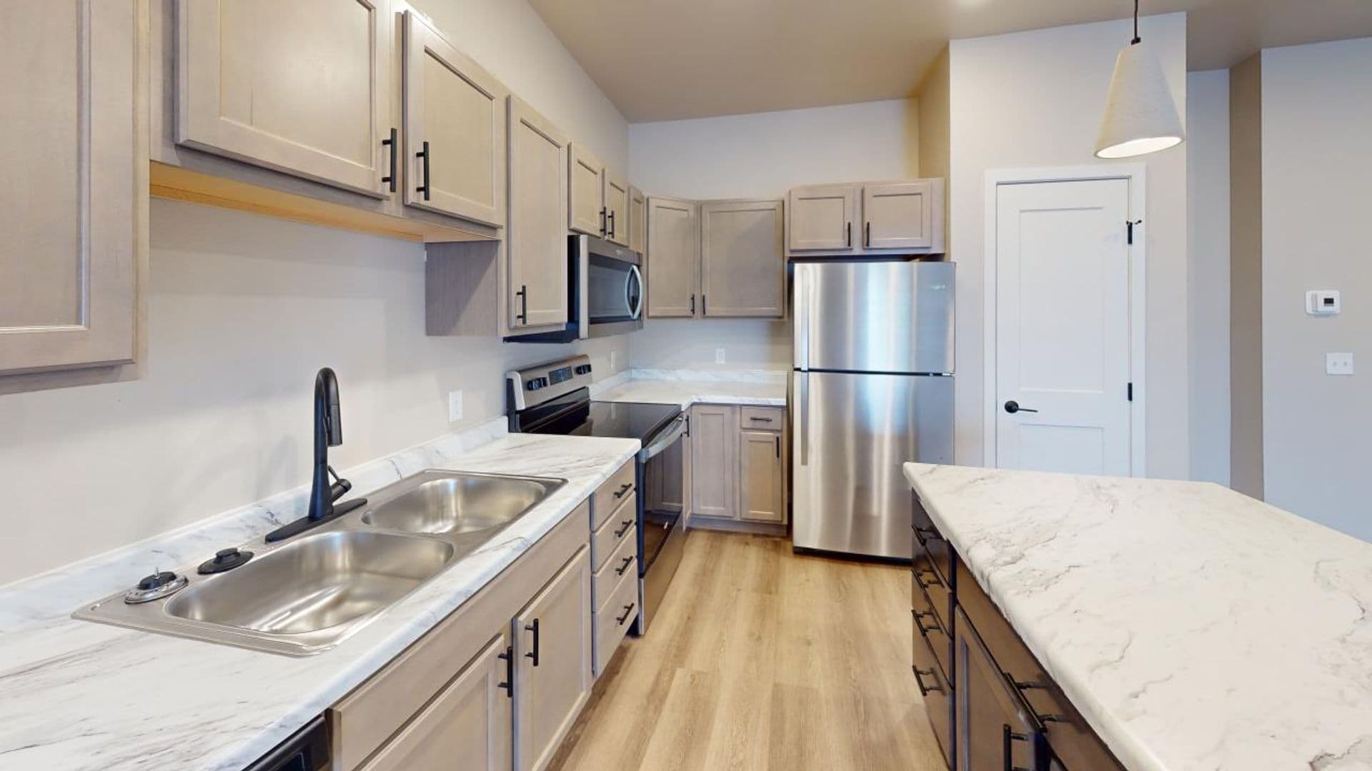 Watertown Apartment: 1631 4th Street NE