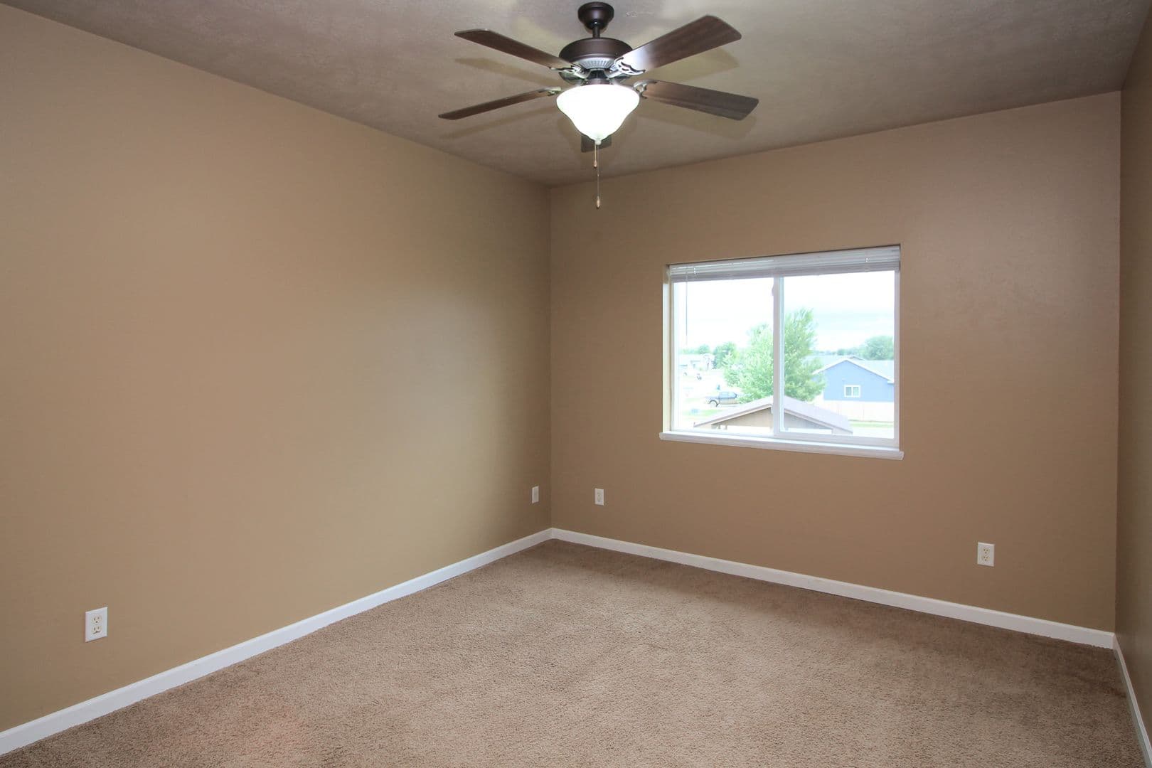 Harrisburg Apartment: 1105 Honeysuckle Dr