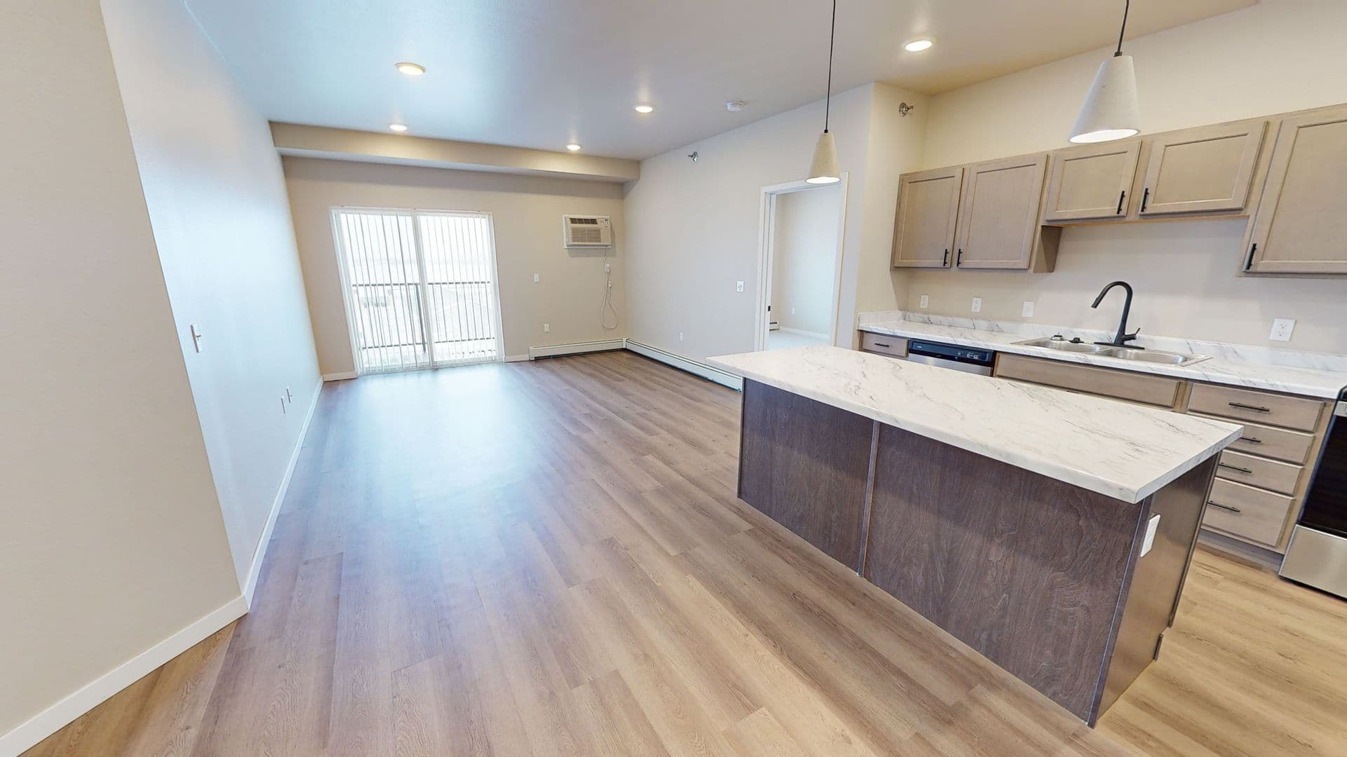 Watertown Apartment: 1631 4th Street NE