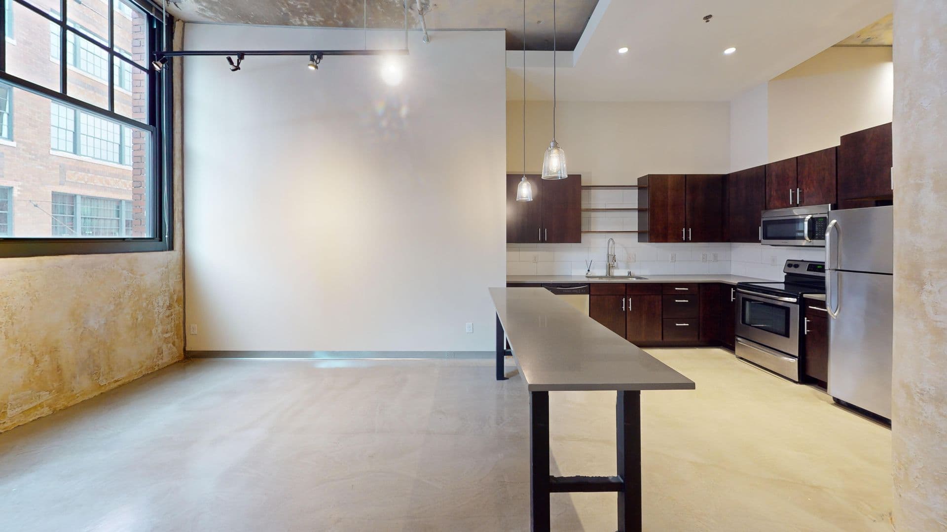 Minneapolis Apartment: 607 Washington Ave N