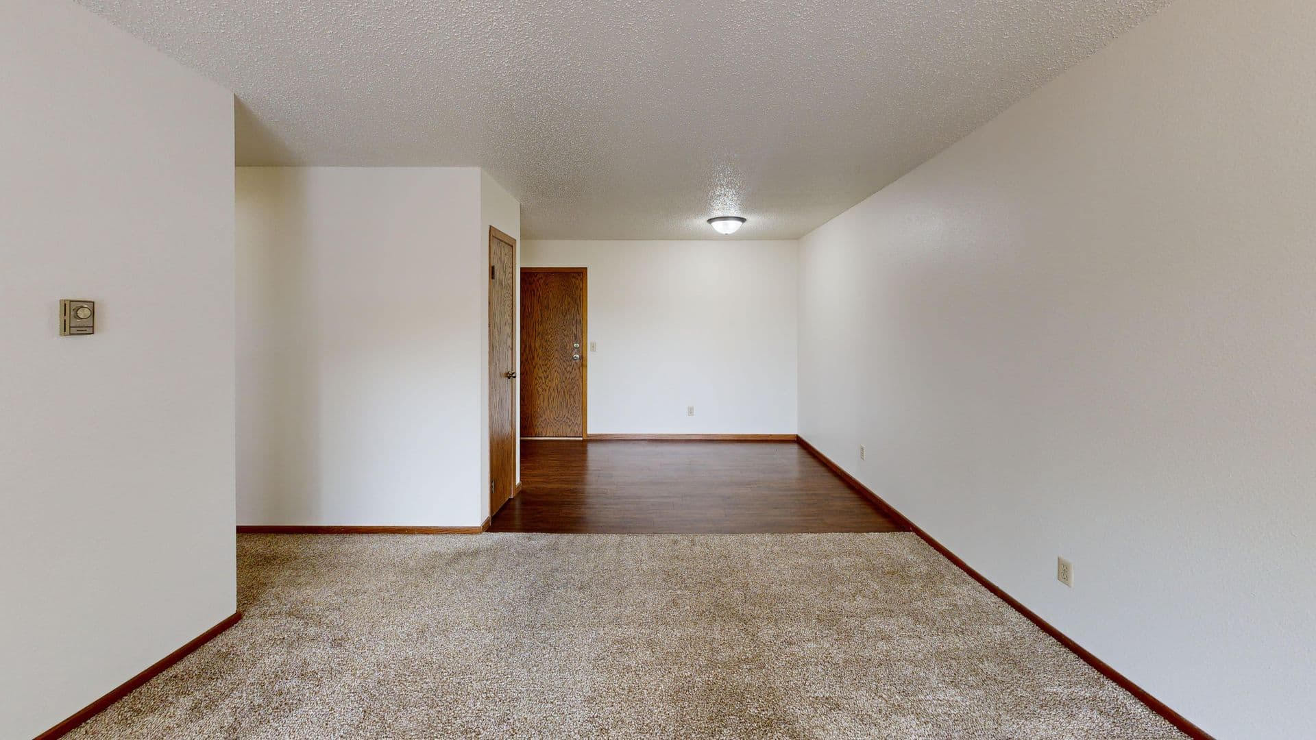 Fargo Apartment: 1624 E Gateway Circle