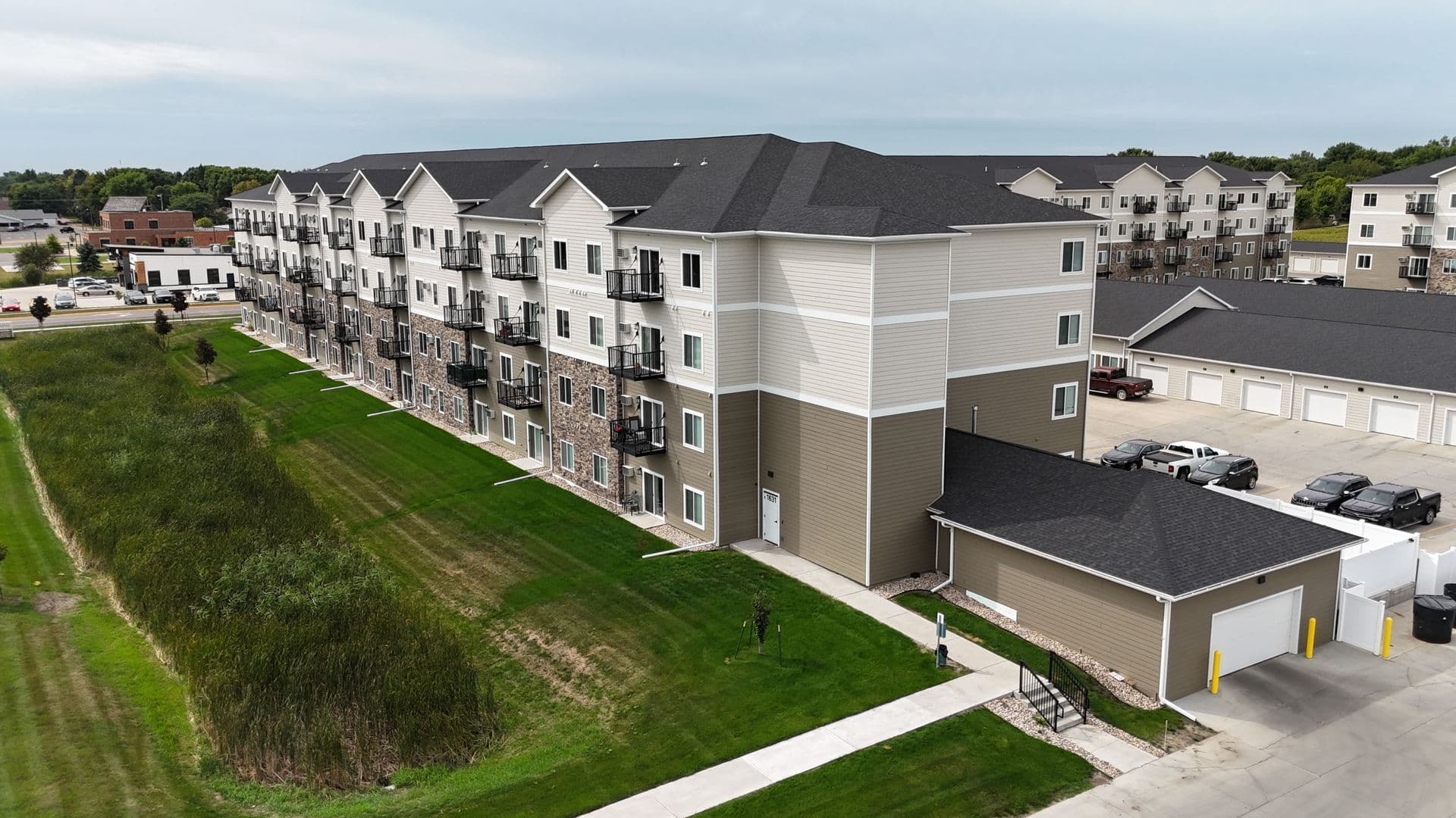 Watertown Apartment: 1631 4th Street NE