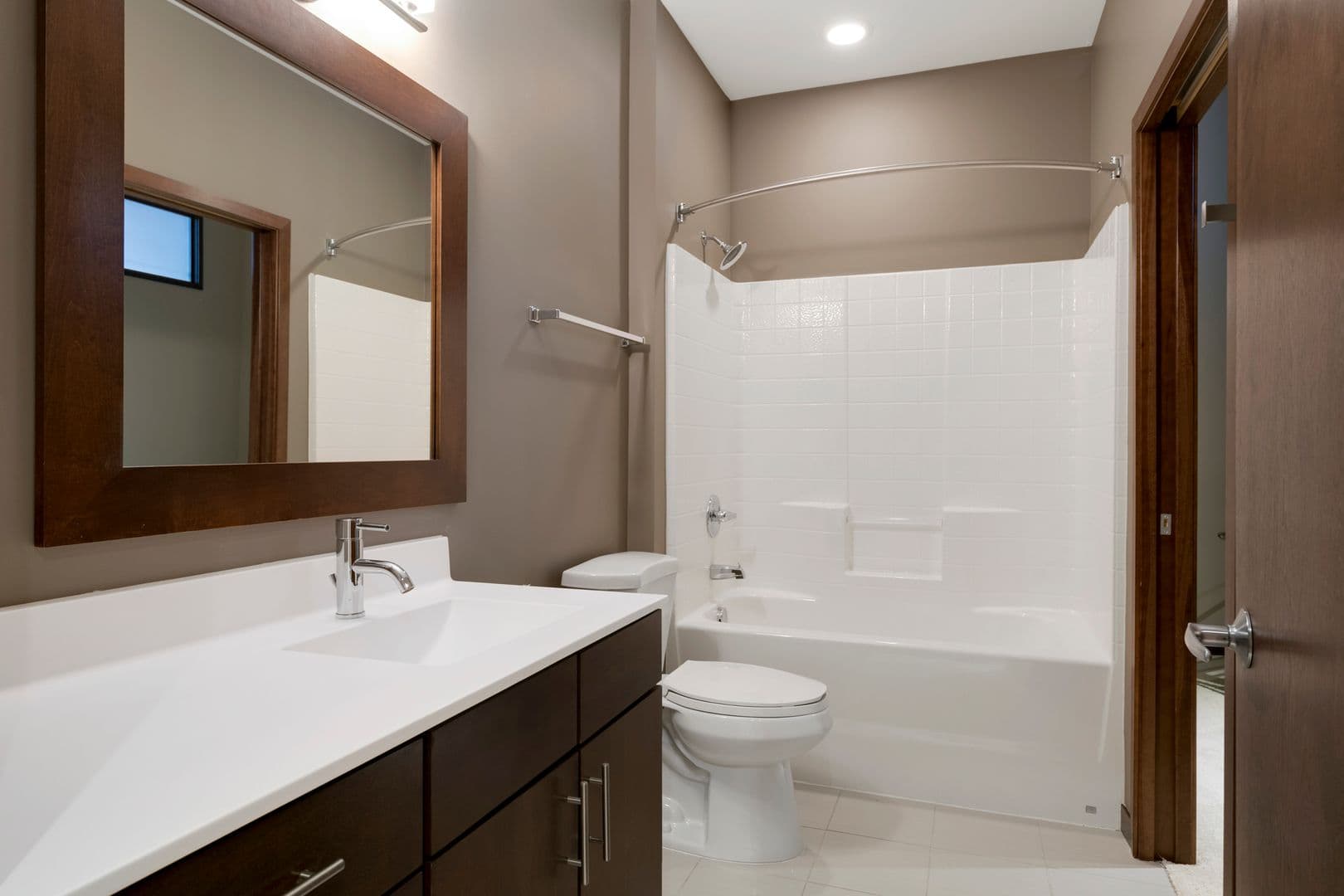 Minneapolis Apartment: 730 Washington Ave N