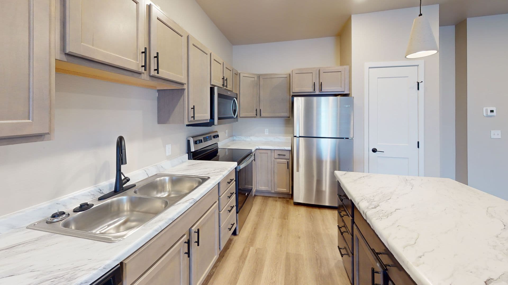 Watertown Apartment: 1631 4th Street NE