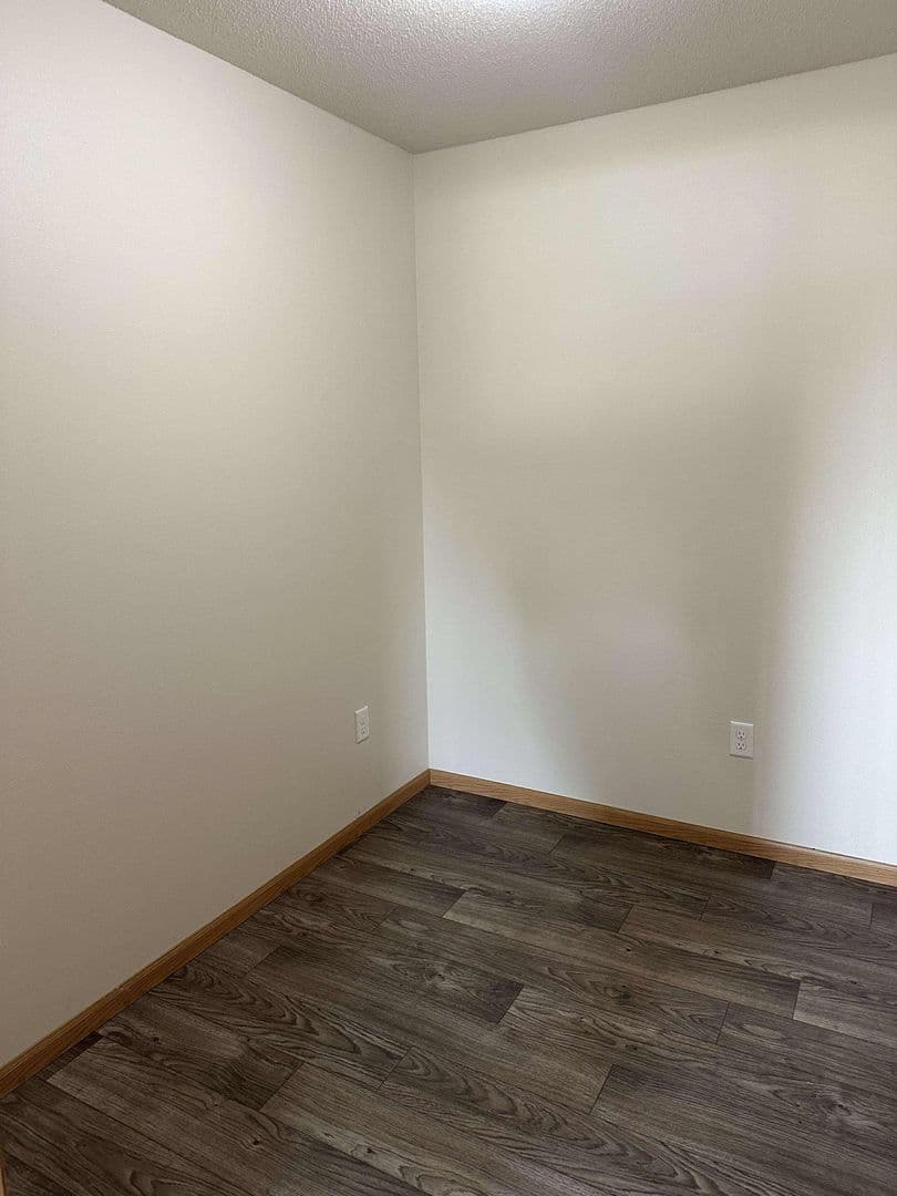 Fargo Apartment: 2055 Dakota Dr N