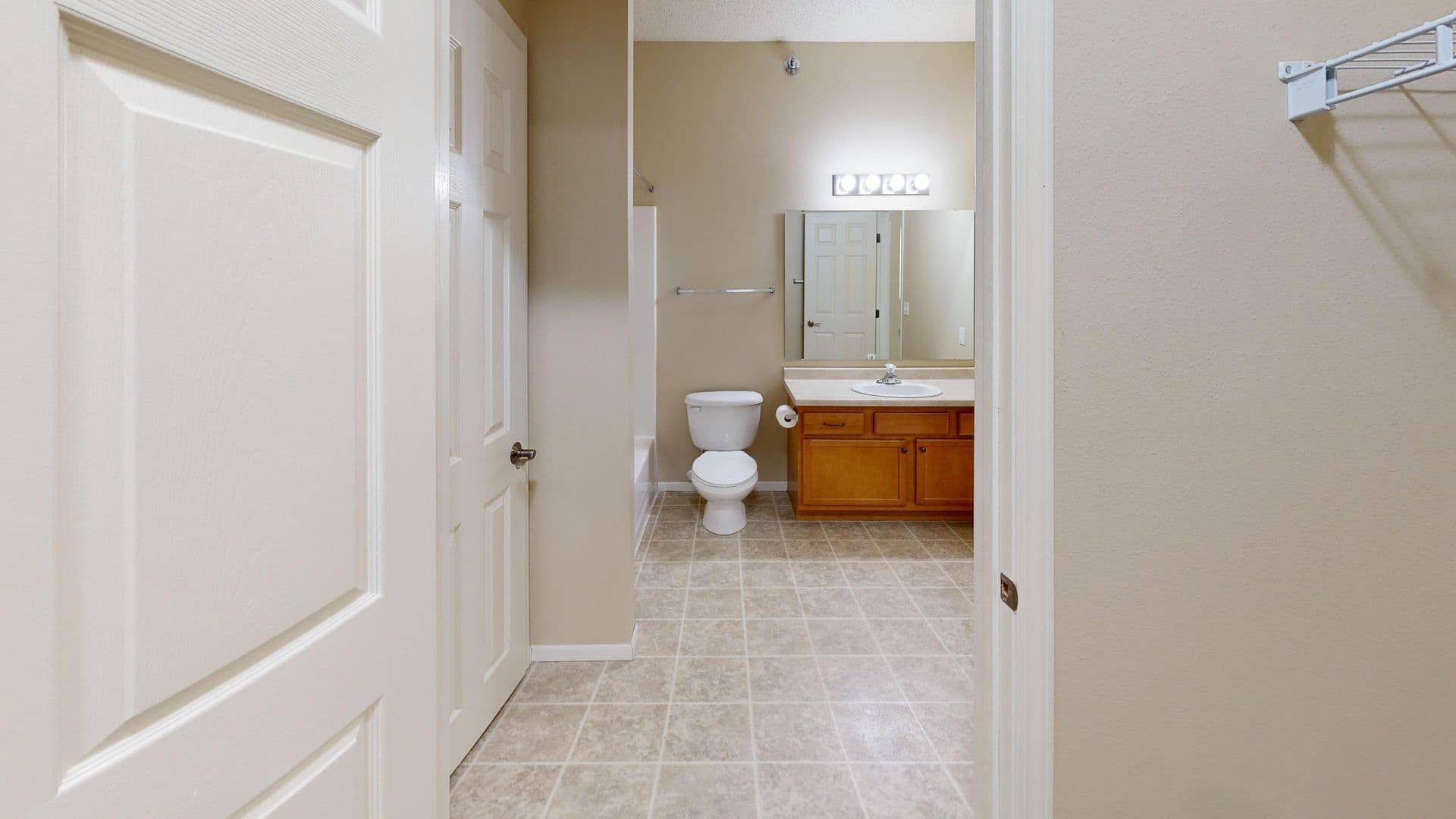 Moorhead Apartment: 1501 Belsly Blvd