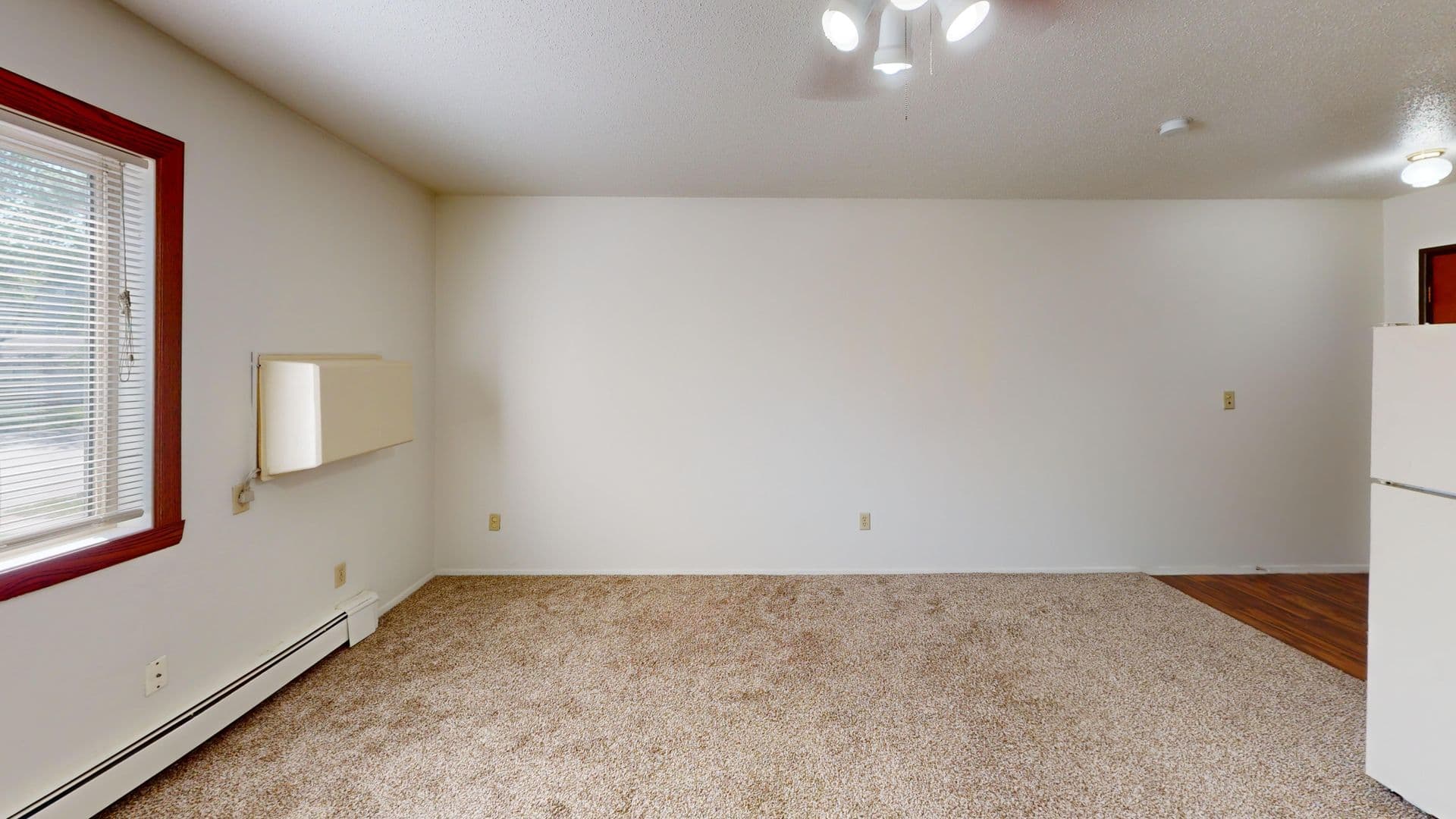 Fargo Apartment: 1010 16th St N