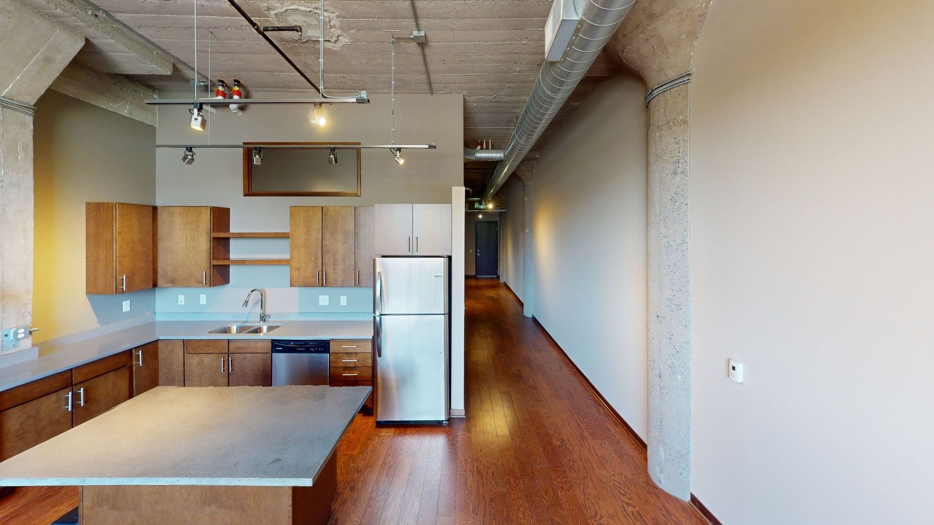 Minneapolis Apartment: 730 Washington Ave N