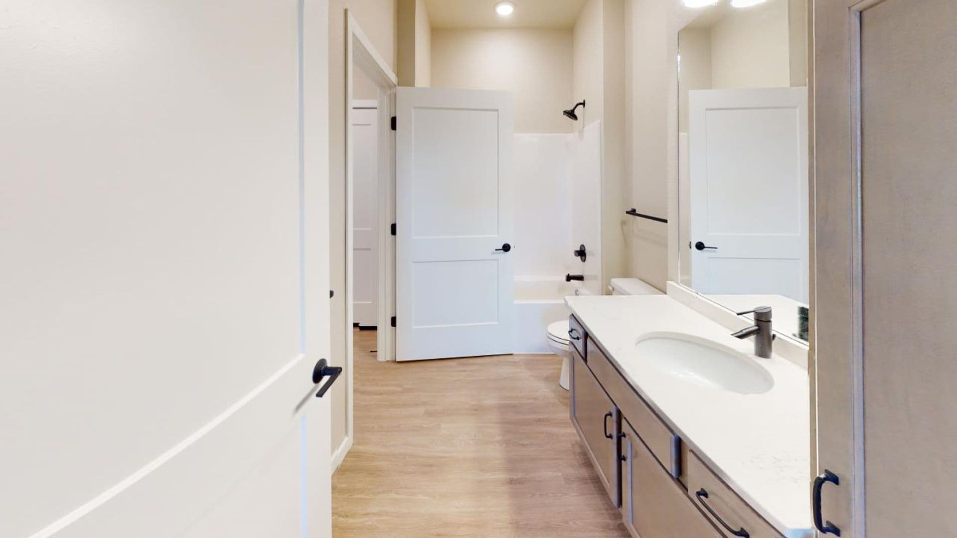 Billings Apartment: 4427 Altay Dr
