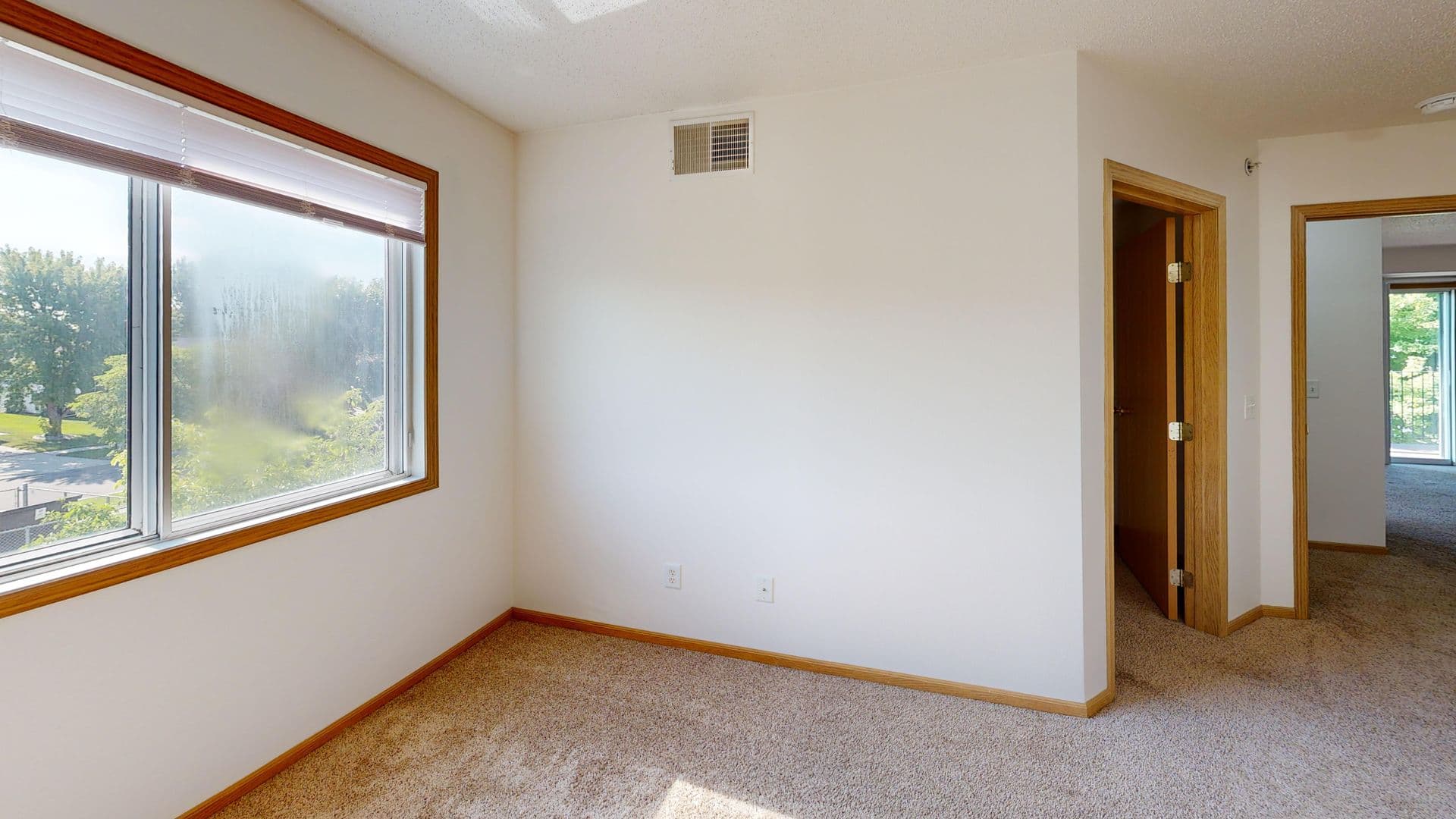 Fargo Apartment: 3001 34th Ave S