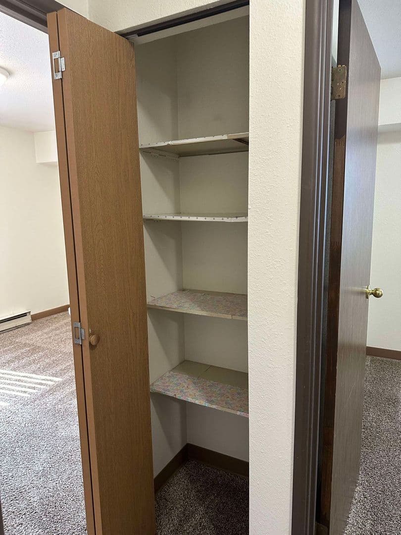 Fargo Apartment: 1502 Dakota Dr N