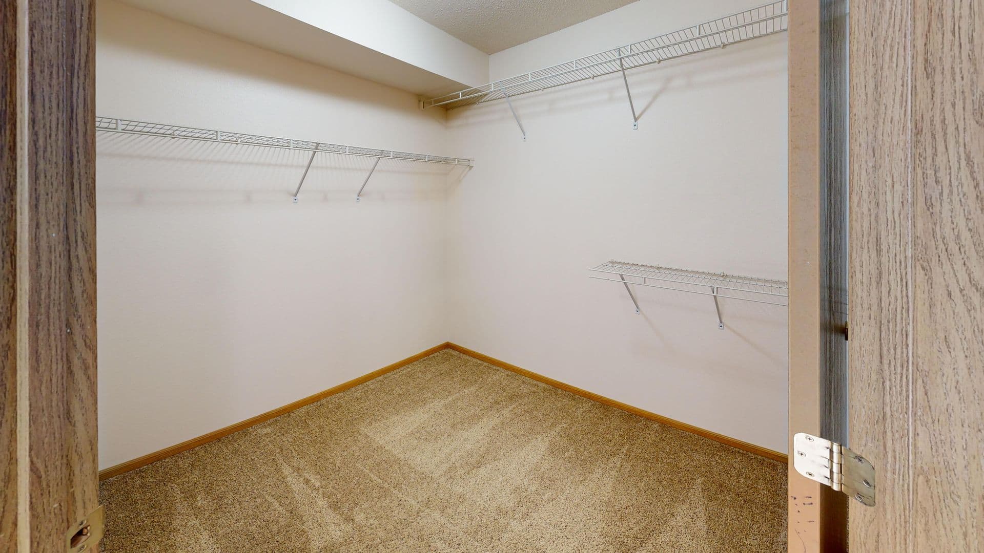 Fargo Apartment: 3001 34th Ave S