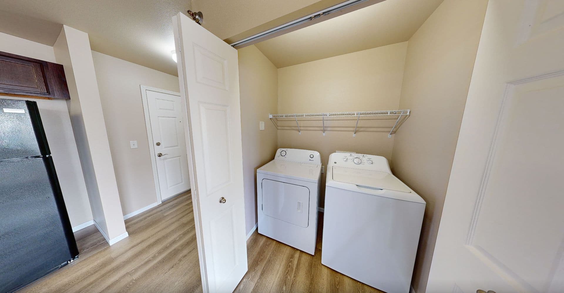 West Fargo Apartment: 1227 Queens Way