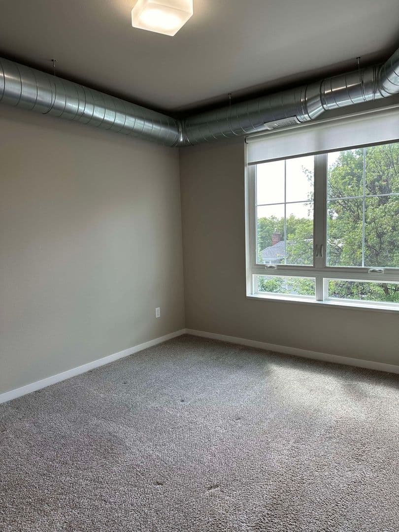 Fargo Apartment: 719 7th Street N