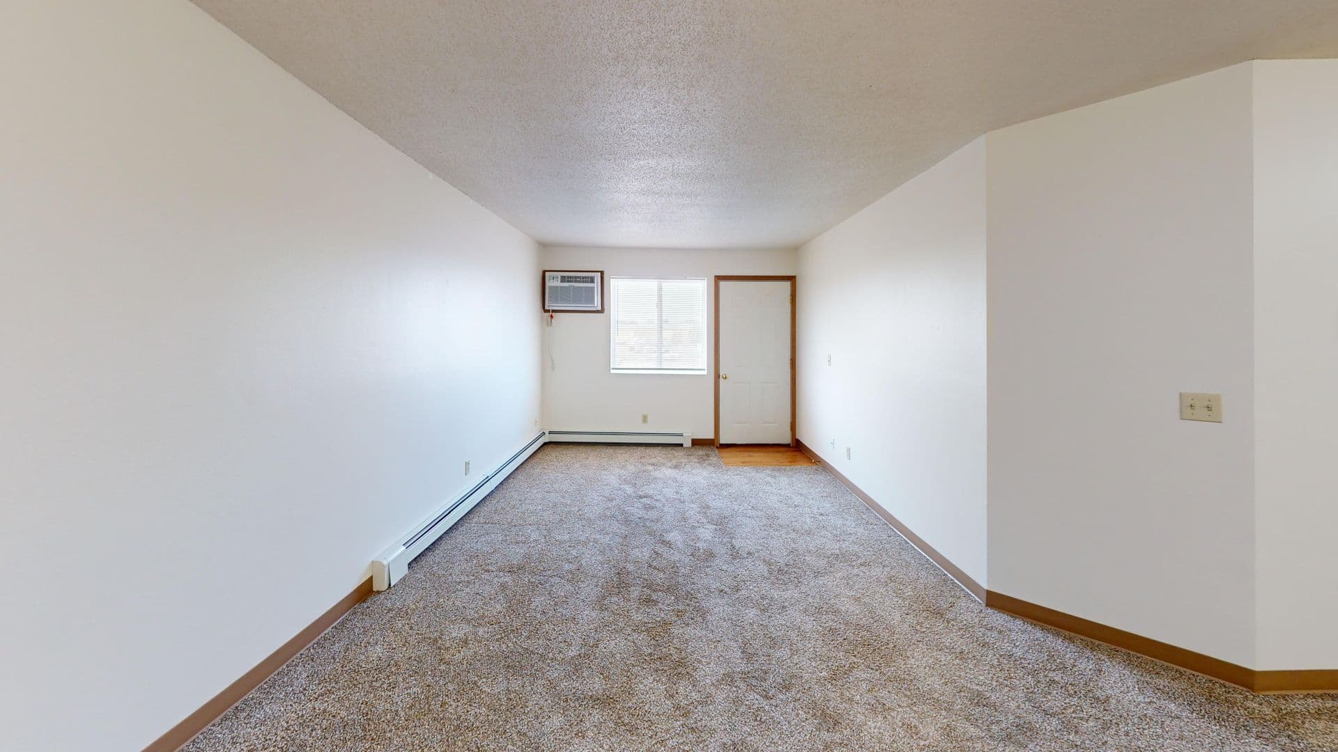 Fargo Apartment: 1704-1736 Dakota Dr. N.