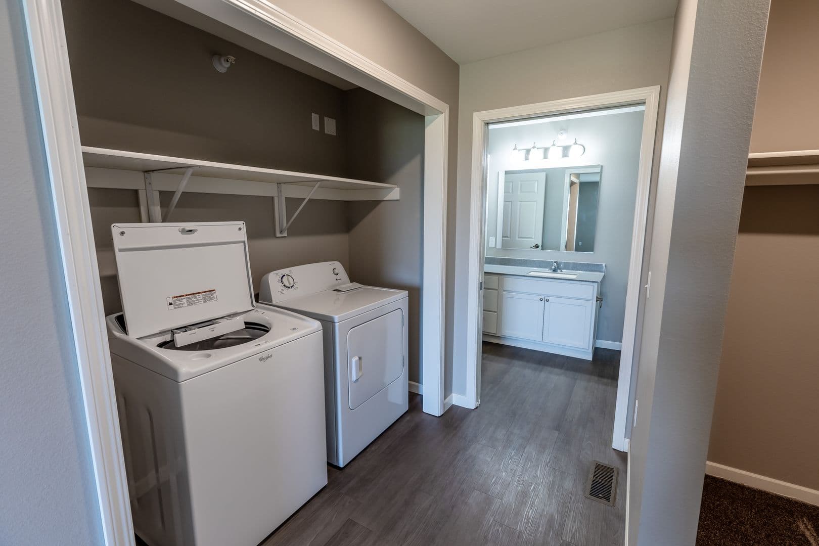 Sioux Falls Apartment: 3600 S Grand Slam Ave
