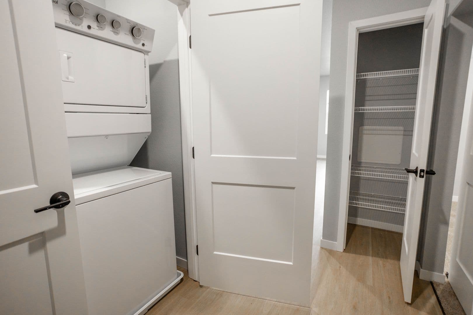 Fargo Apartment: 1882 39th St S