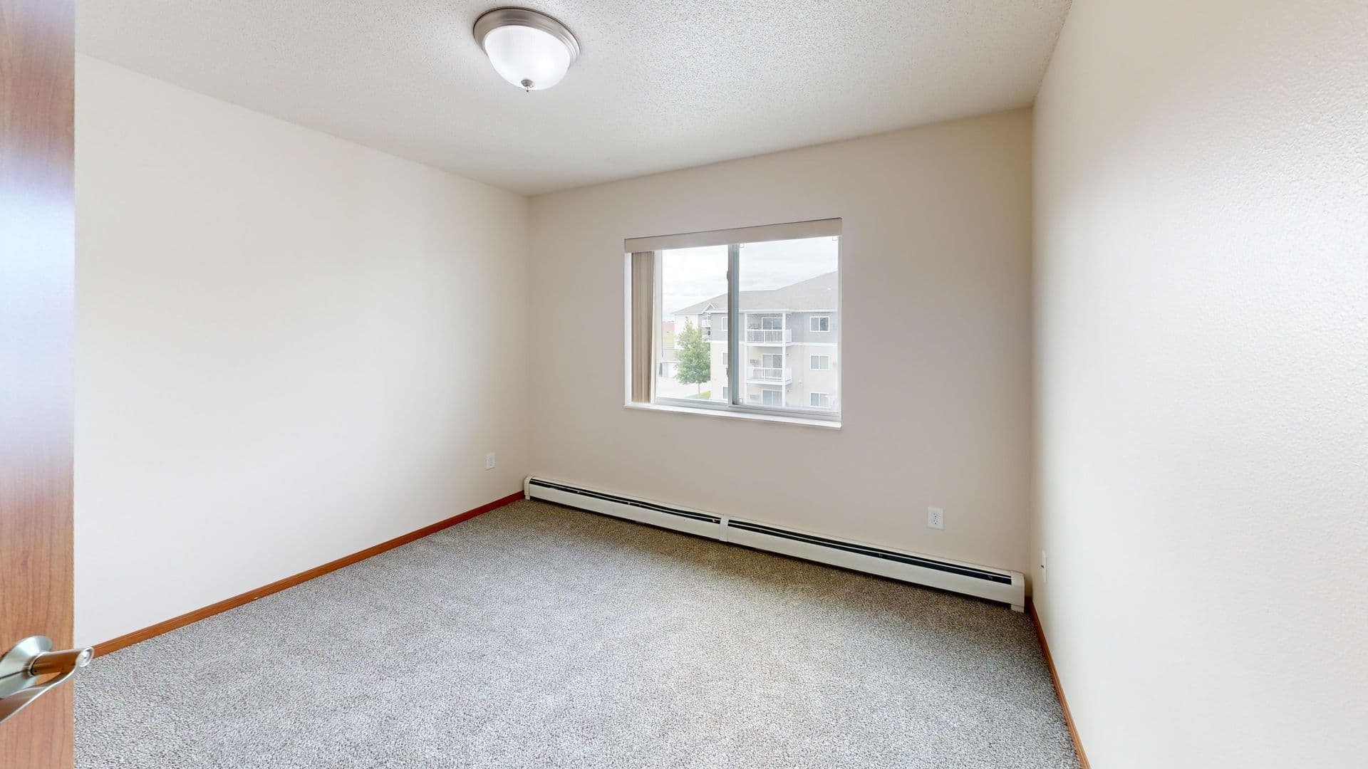 Fargo Apartment: 3620 42nd St S