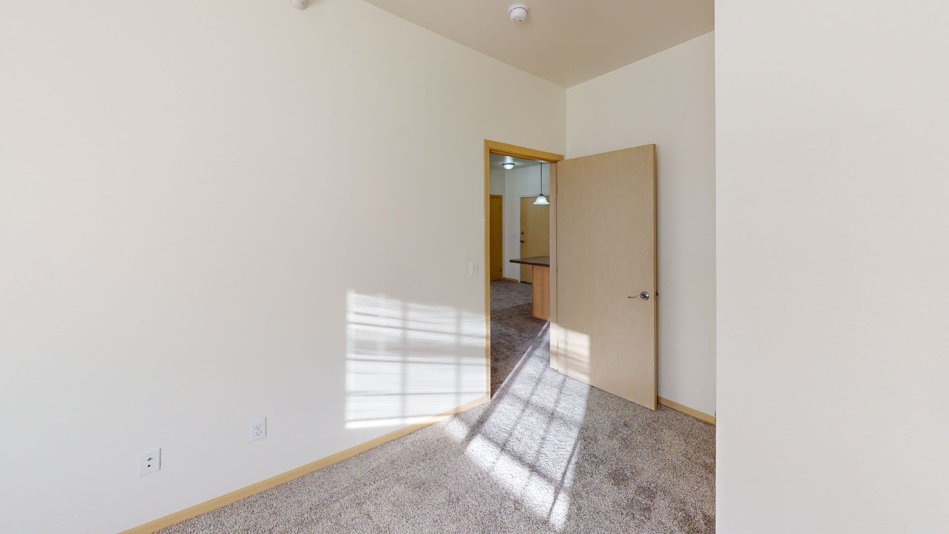 Fargo Apartment: 4751 46th St S, 4685 49th Ave S,