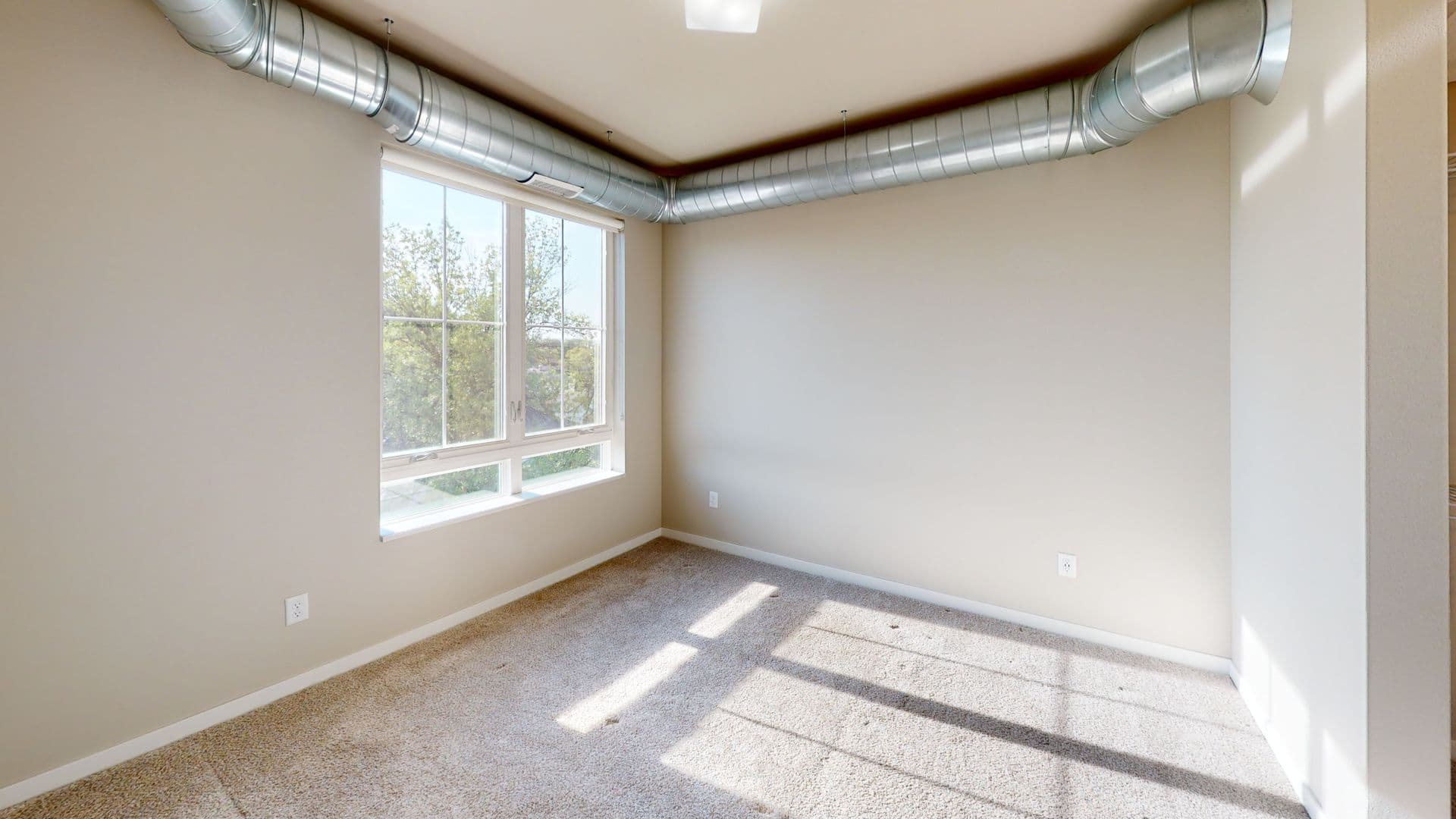 Fargo Apartment: 719 7th Street N