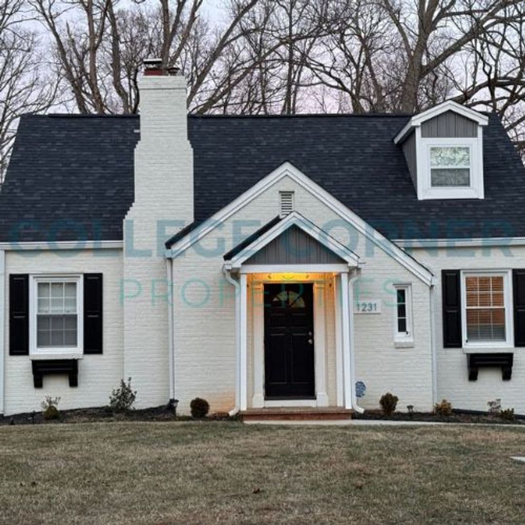 Winston-Salem House: 1231 Brookwood Drive