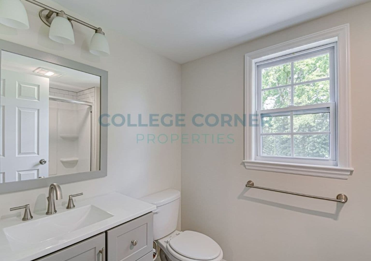 Winston-Salem House: 1231 Brookwood Drive