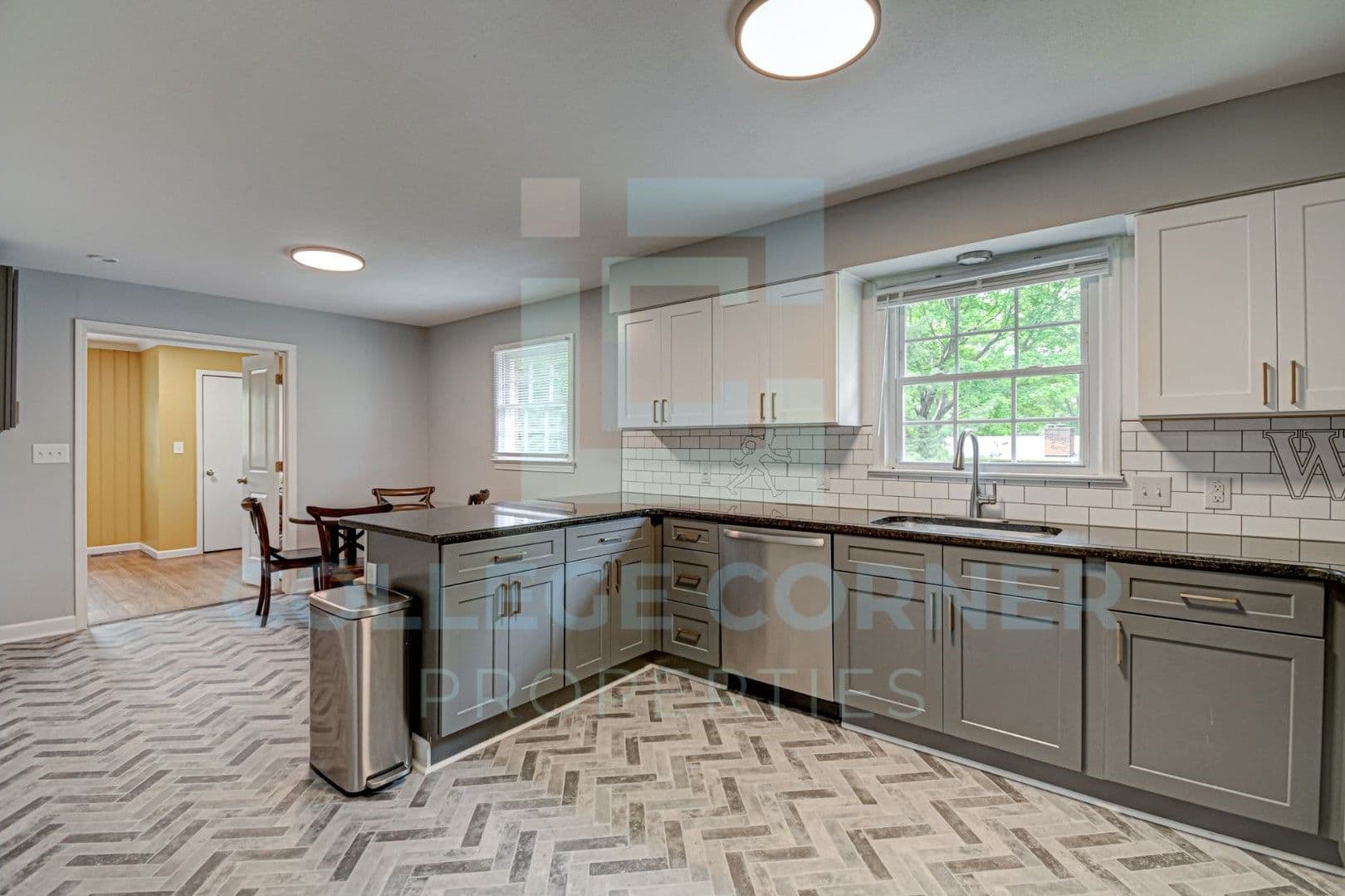 Winston Salem House: 810 Polo Road