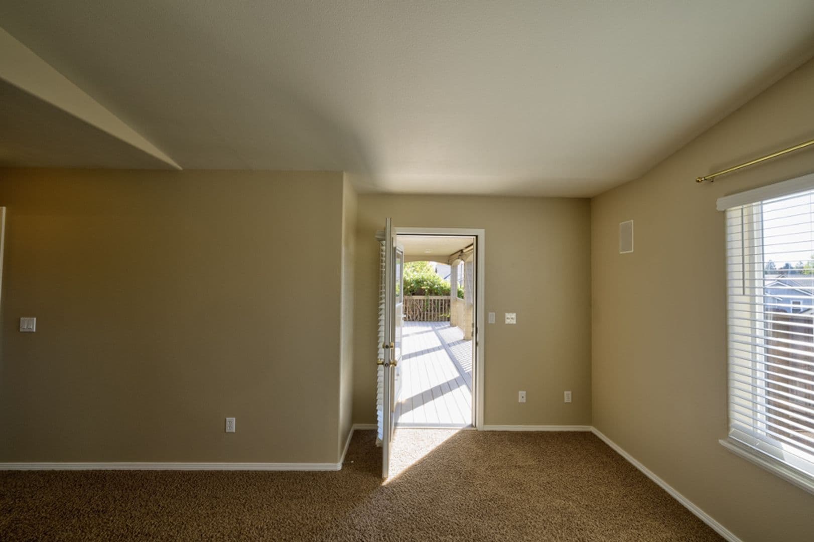 Bend House: 1305 NE Tucson Way