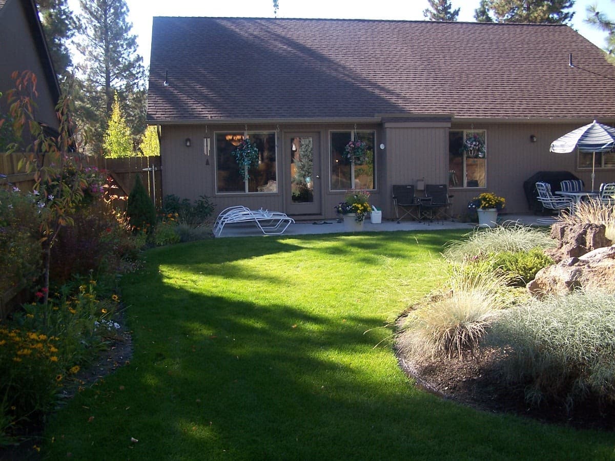 Bend House: 19910 Antler Point