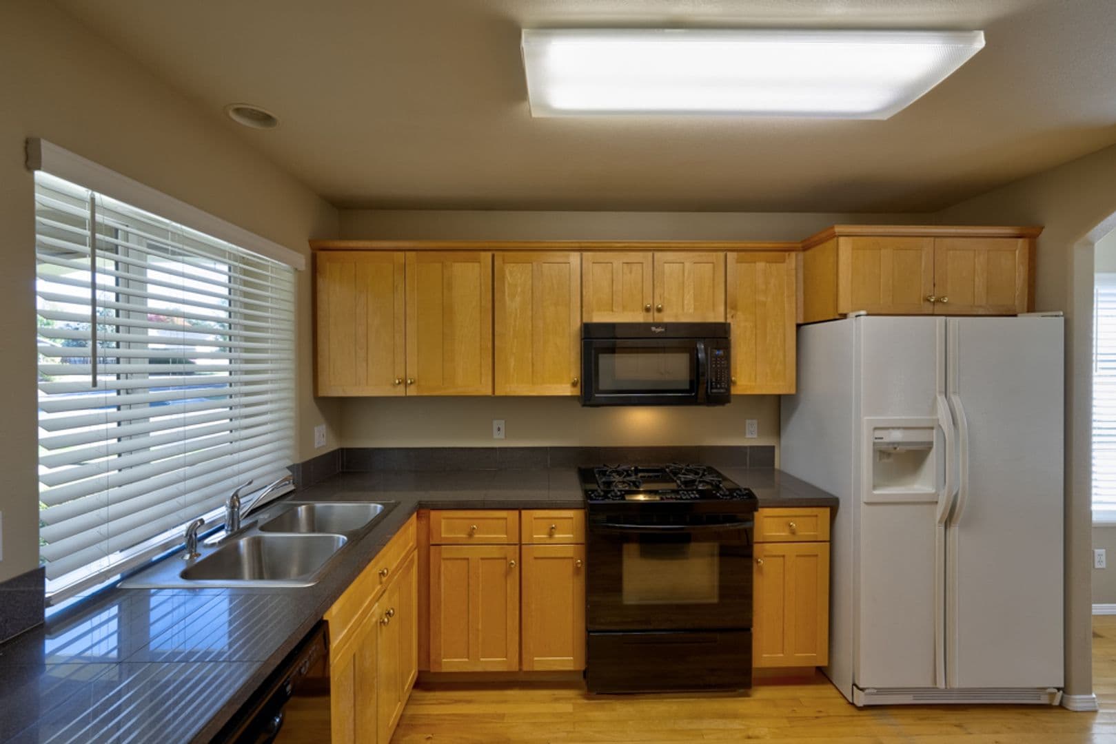 Bend House: 1305 NE Tucson Way