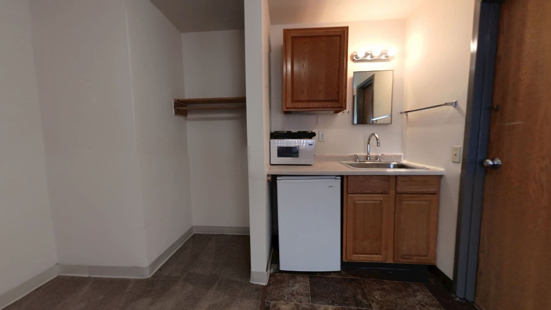 Madison Apartment: 1115 Spring Street