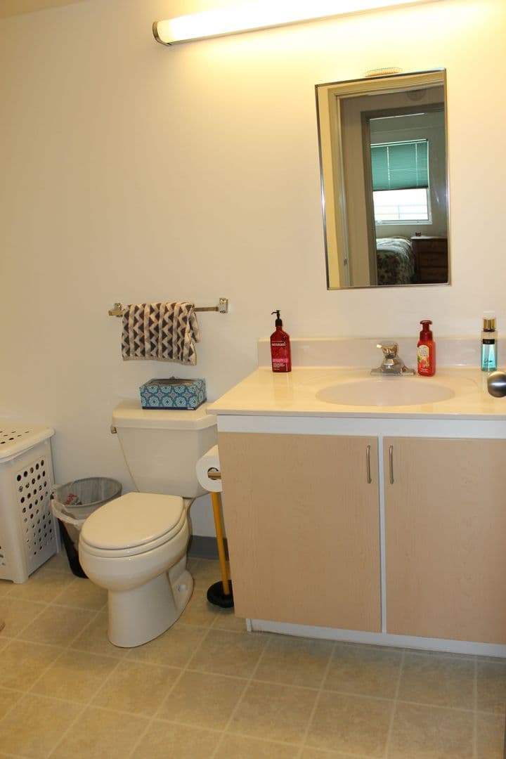 Madison Apartment: 45 N Randall Avenue