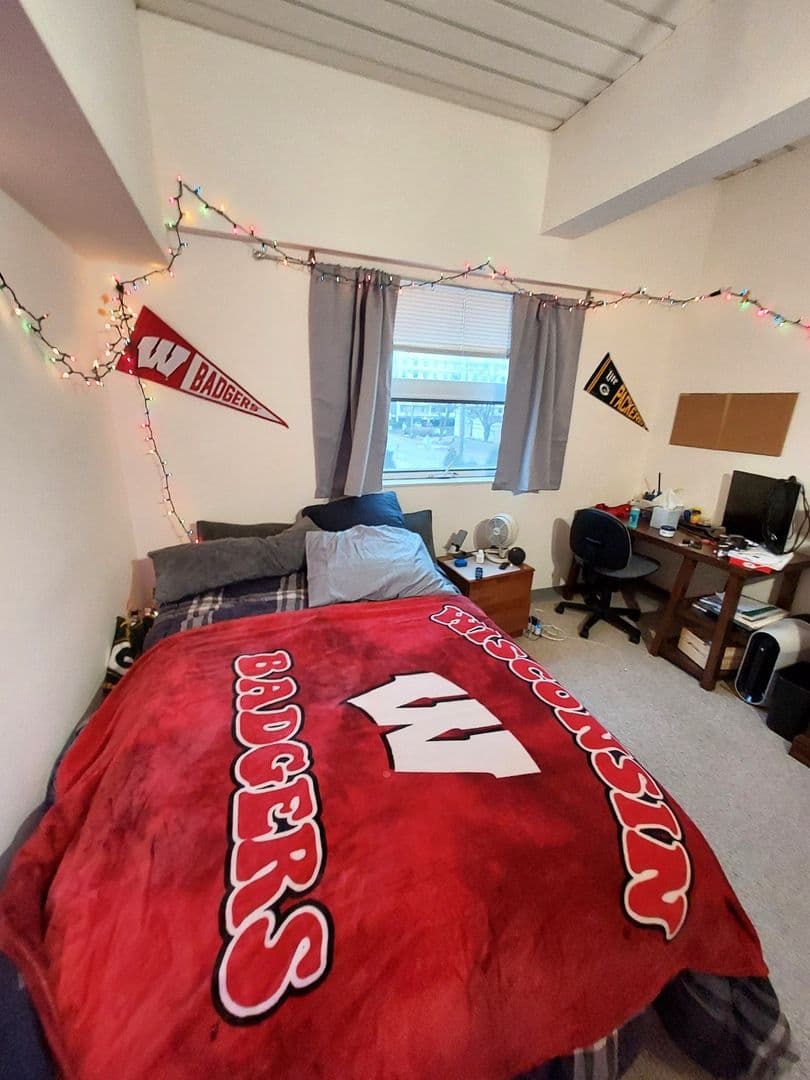 Madison Apartment: 45 N Randall Avenue