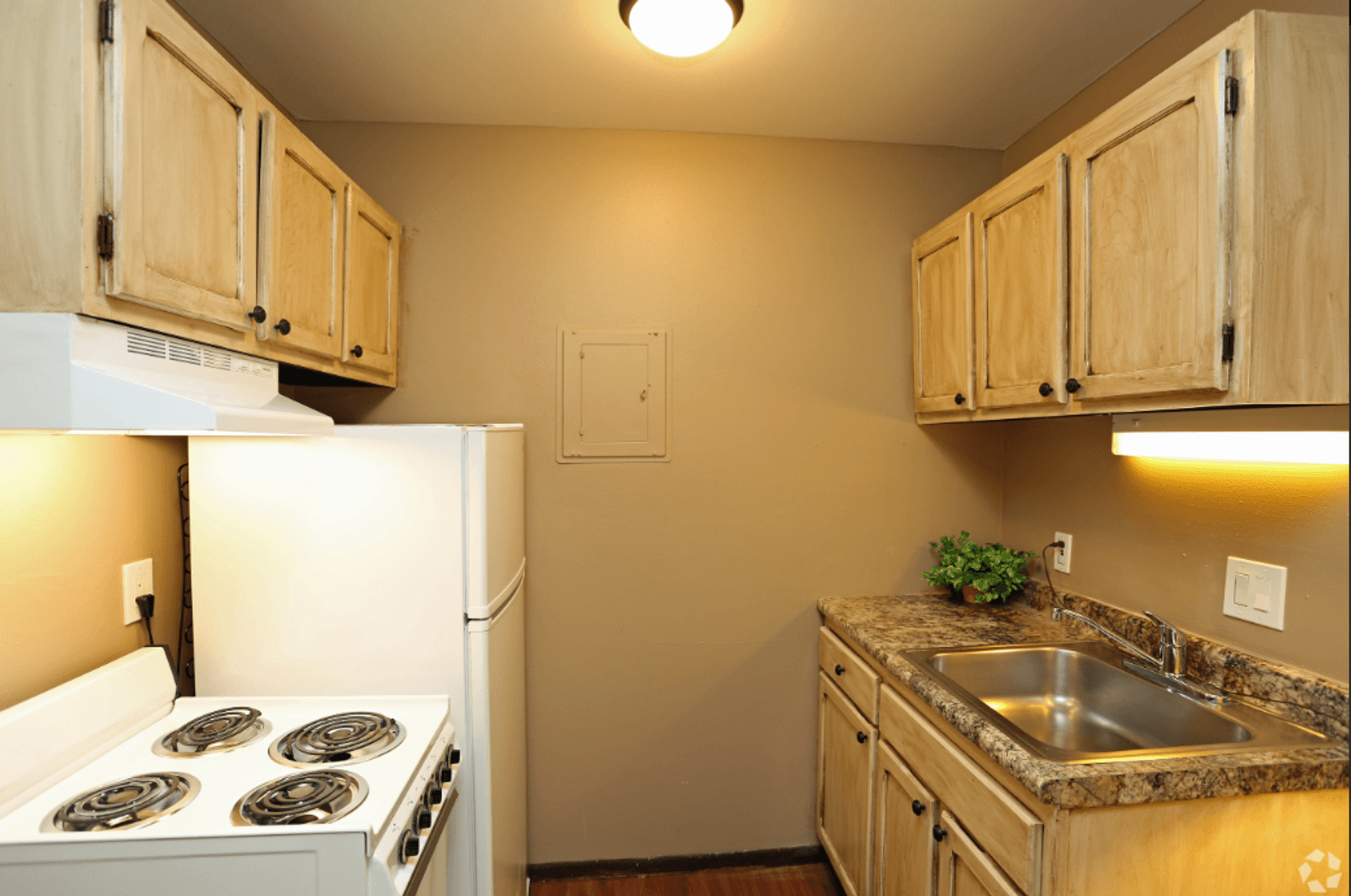 Madison Apartment: 2130 University Avenue