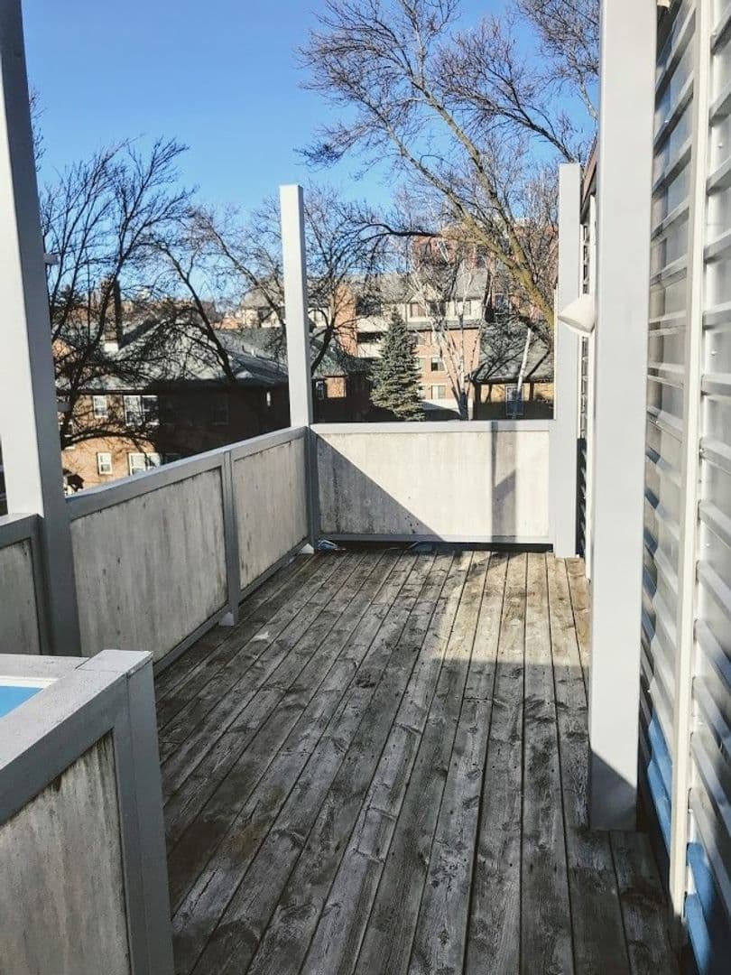Madison Apartment: 1317 Spring Street