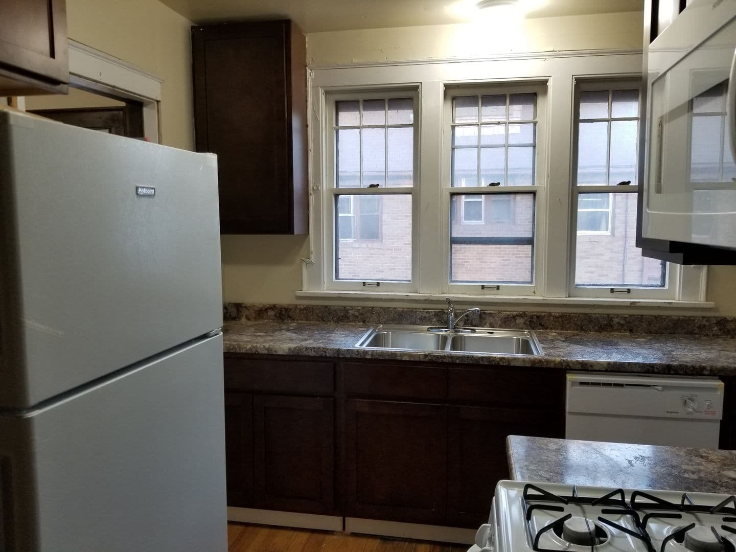 Madison Apartment: 2009-2011 University Avenue