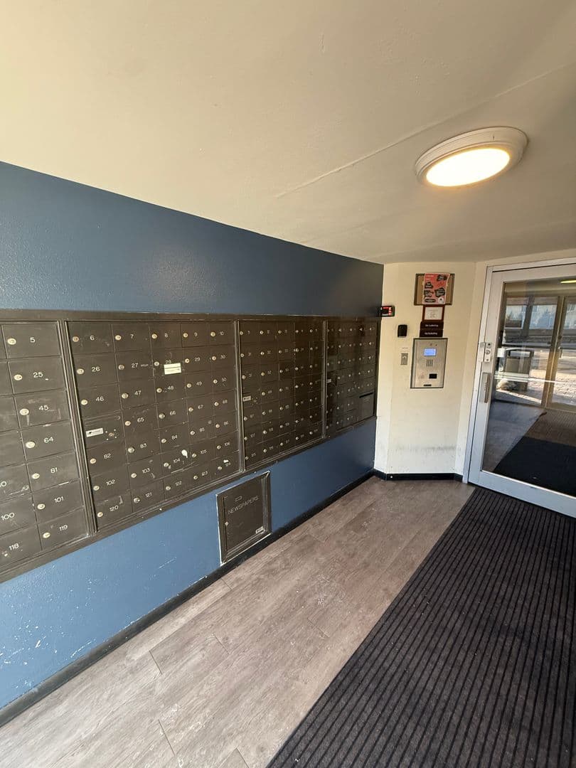 Madison Apartment: 2130 University Avenue