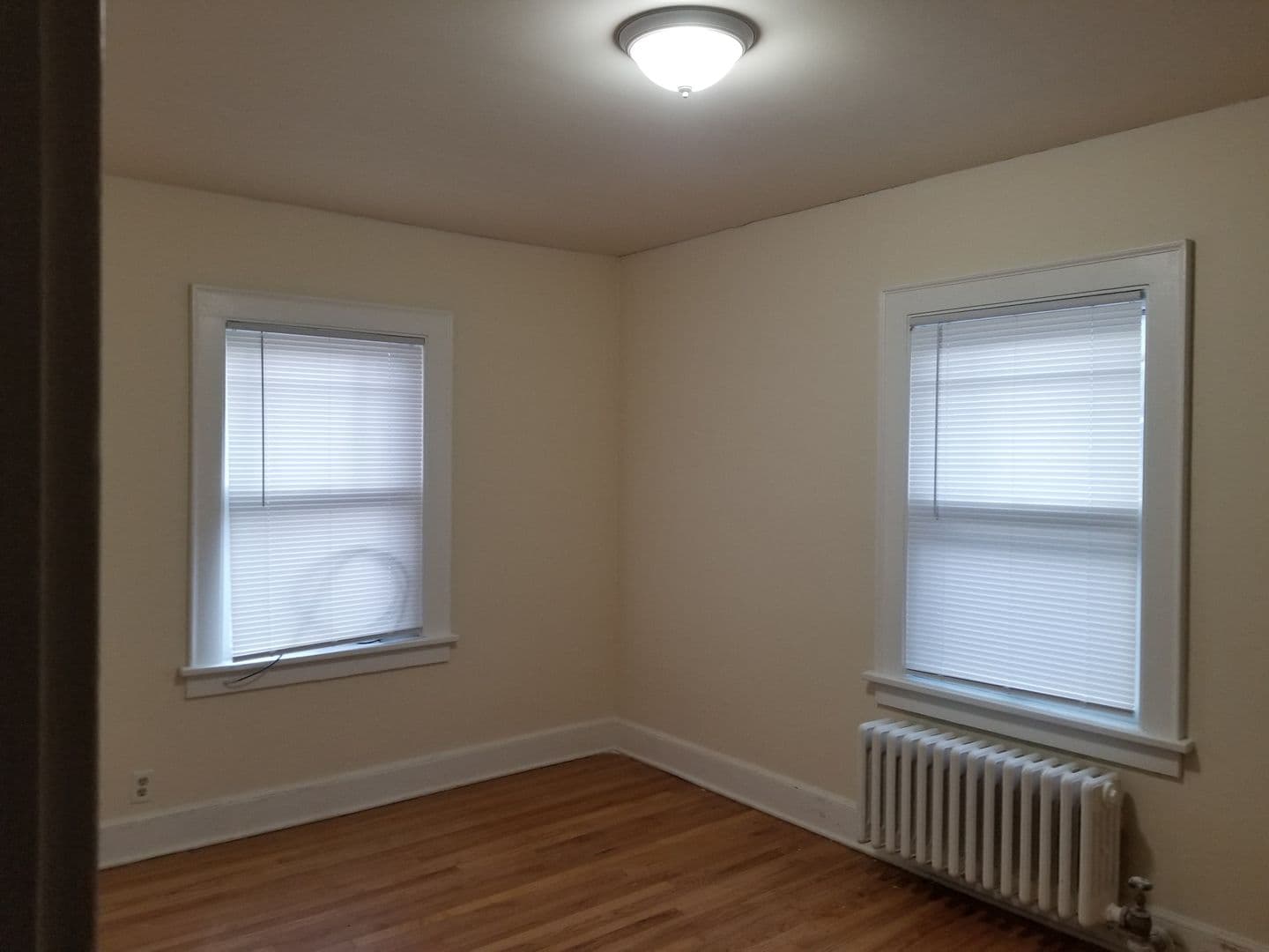 Madison Apartment: 2009-2011 University Avenue