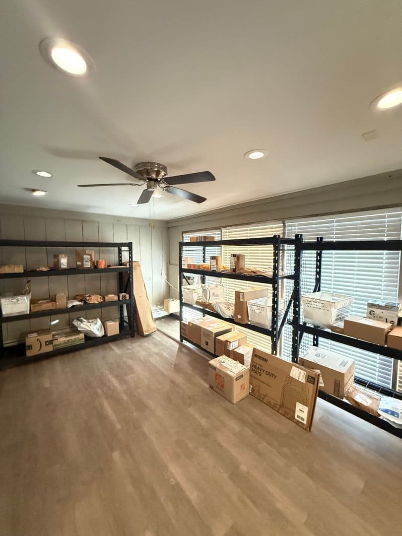 Madison Apartment: 2130 University Avenue