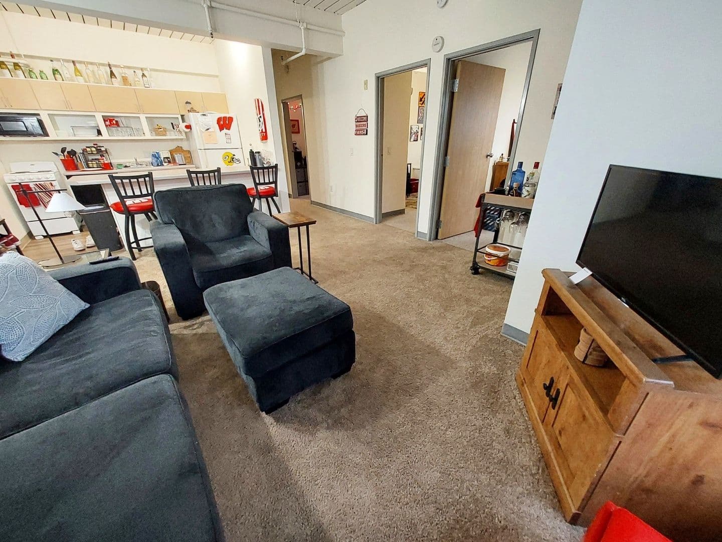 Madison Apartment: 45 N Randall Avenue