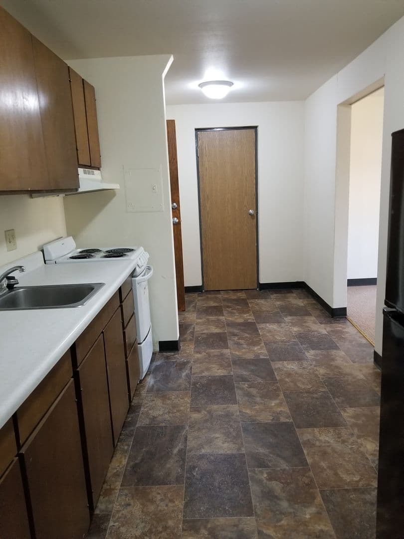 Madison Apartment: 1315 Spring Street