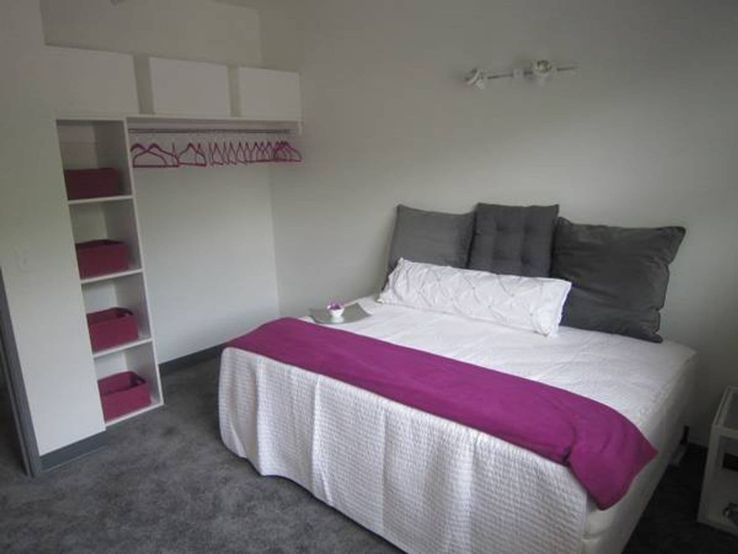 Madison Apartment: 1216 Spring Street