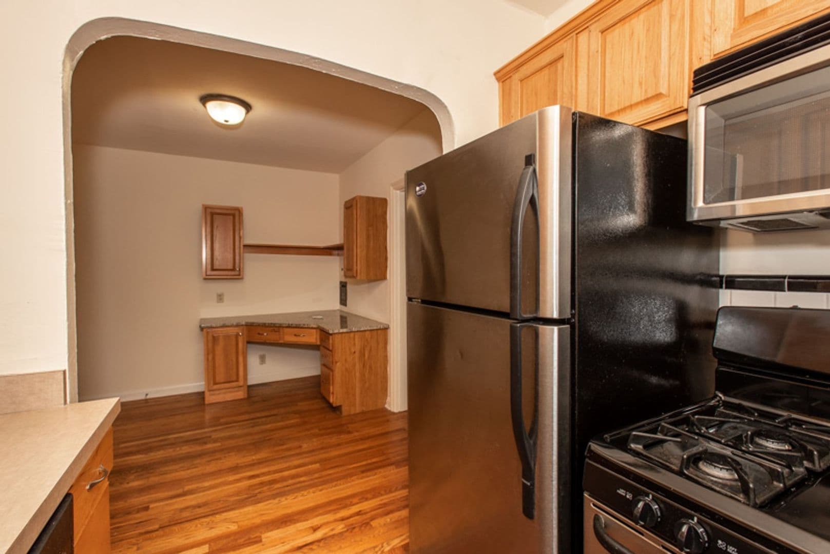 Cincinnati Apartment: 420 Riddle Road