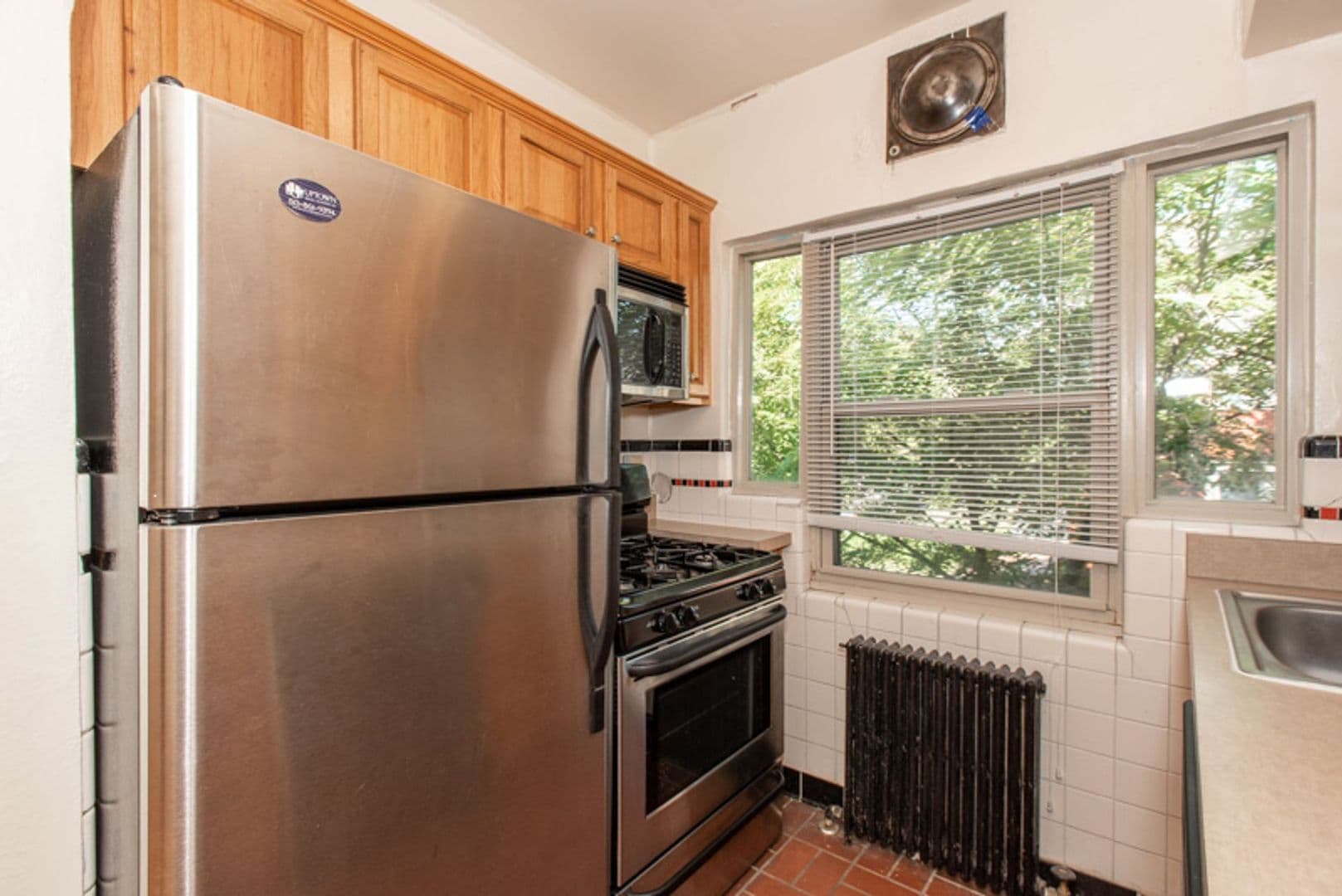 Cincinnati Apartment: 420 Riddle Road