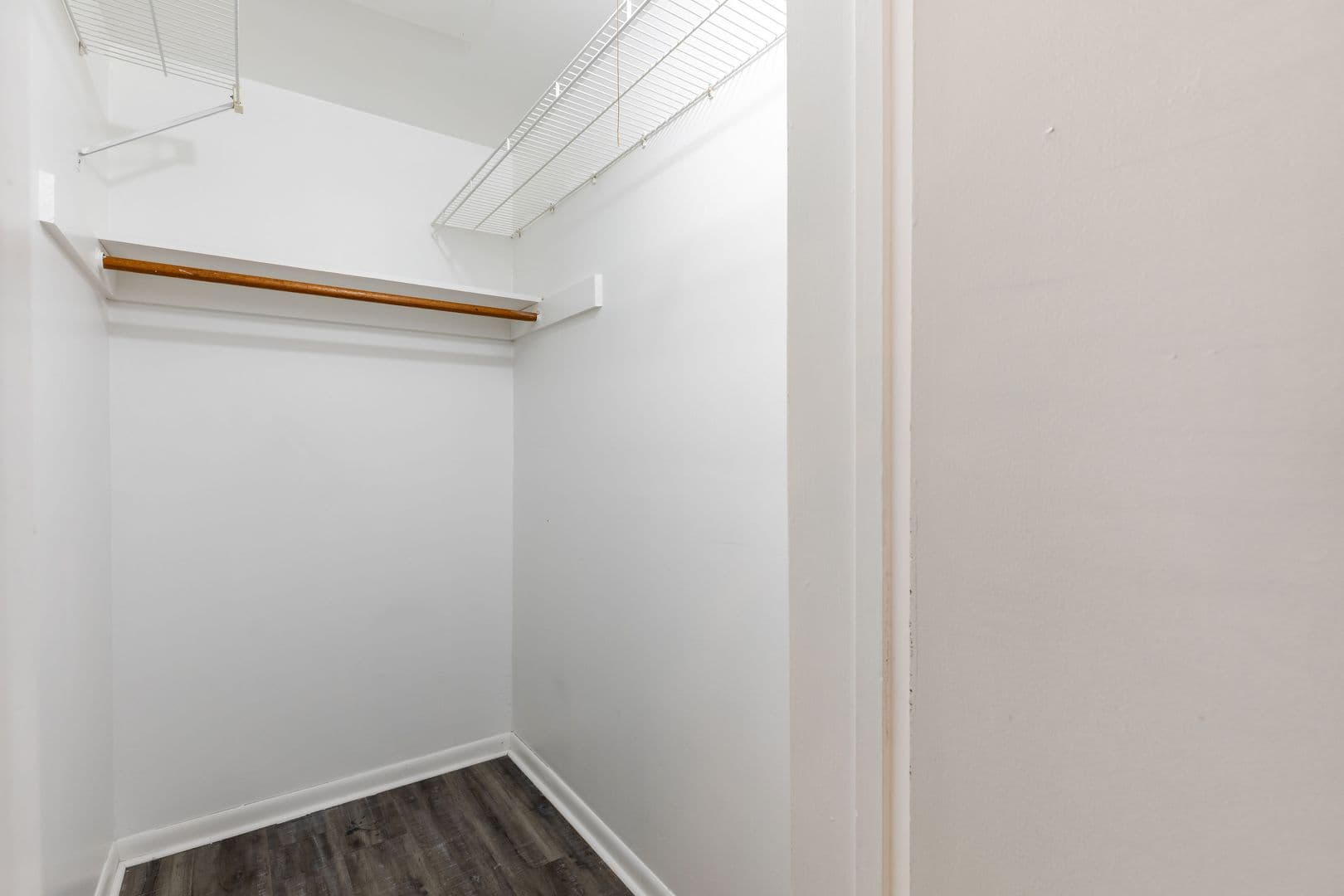 Cincinnati Apartment: 2148-2154 St. James Avenue