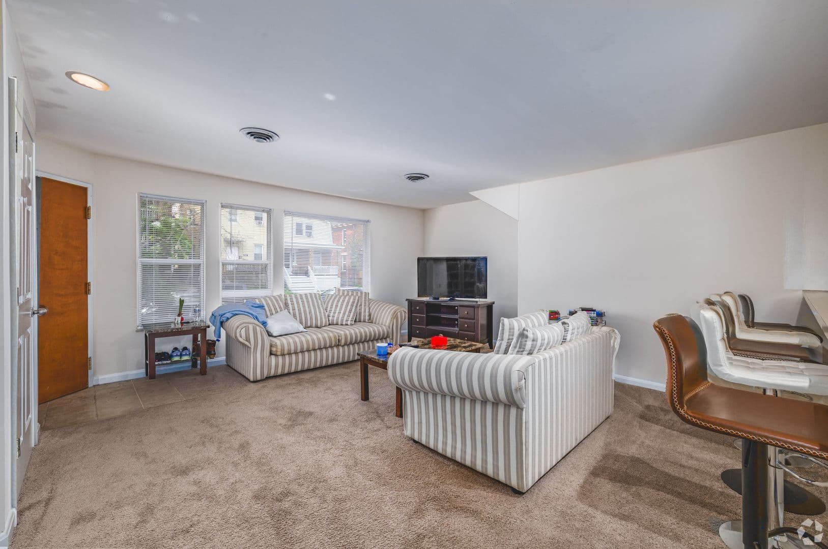 Cincinnati Apartment: 246-254 E University Ave