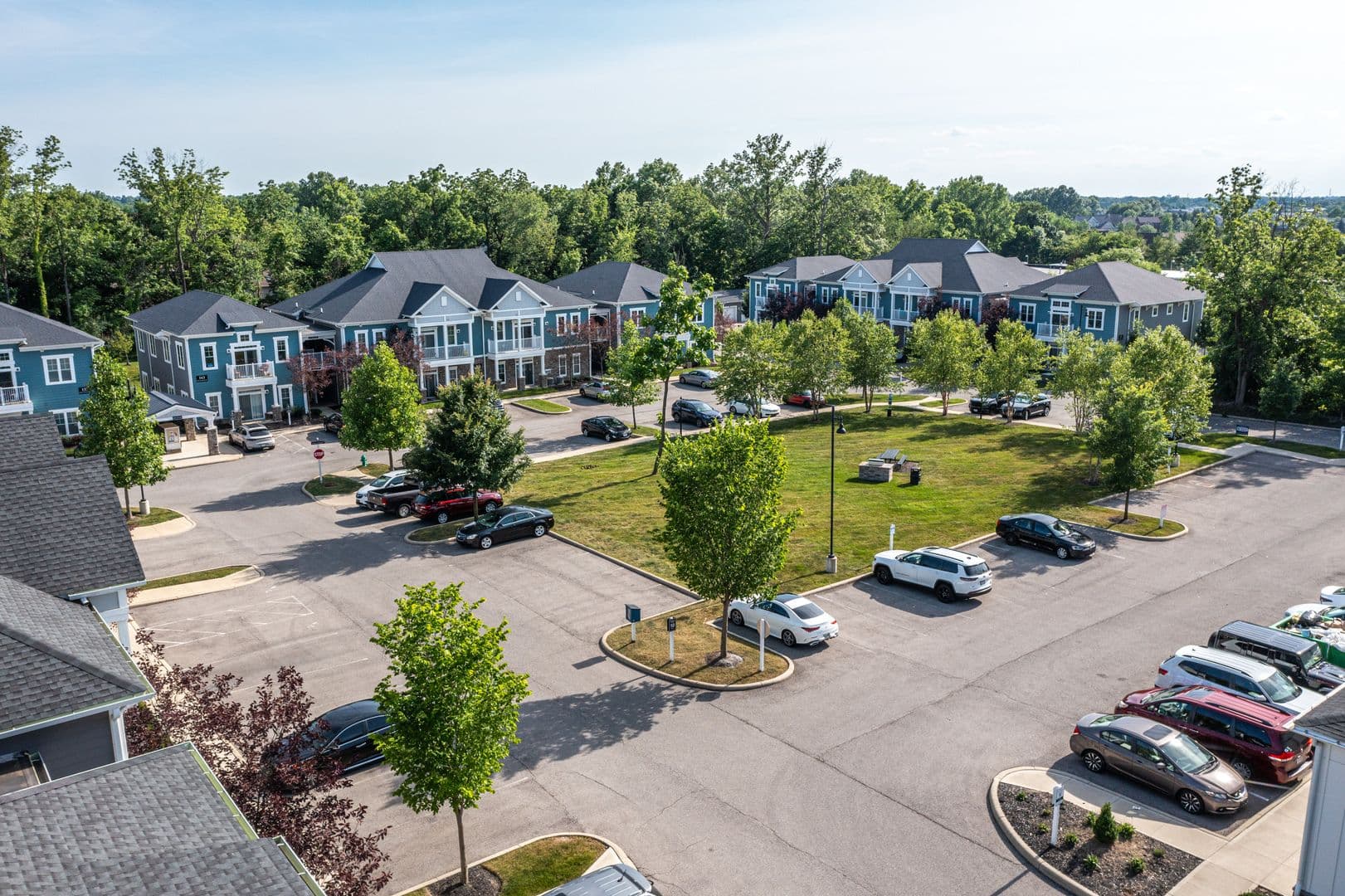 Powell Apartment: 147 W. Olentangy Street